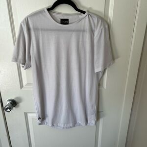 Cuts Curve-Hem Tee